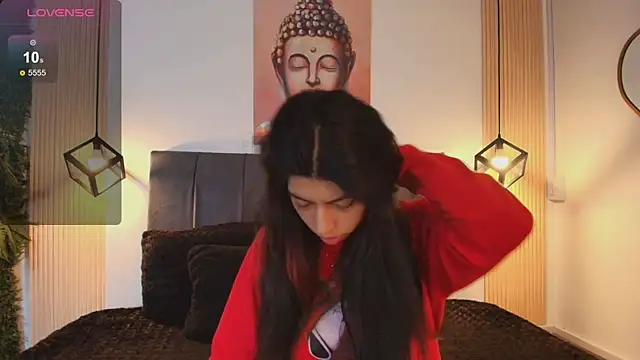 Cassie bloom online show from 13, 12, 2025