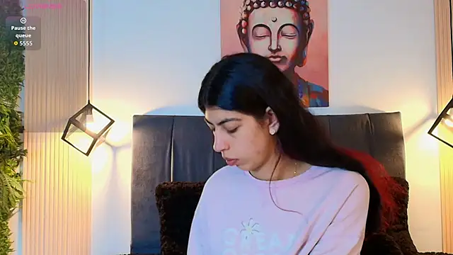 Cassie bloom online show from 15, 11, 2025