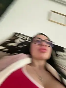 Mia Splash online show from 1, 2, 2026