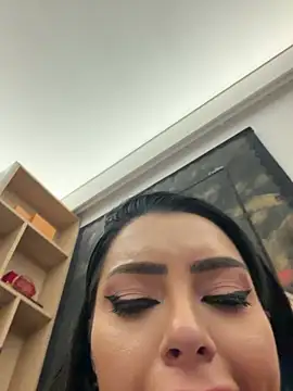 Mia Splash online show from 11, 2, 2026