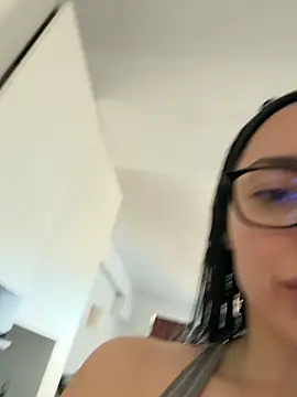 Mia Splash online show from 13, 3, 2026