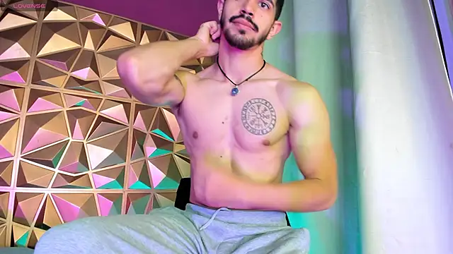 AlejandroStormm online show from 8, 1, 2026