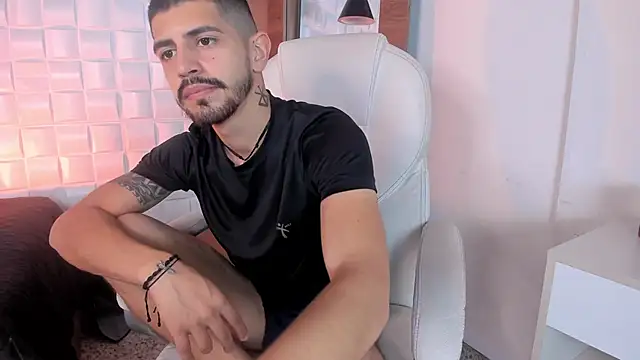 AlejandroStormm online show from 26, 10, 2025