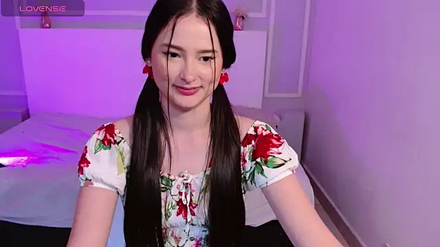 Snapshot of JasmineBella0 chatting on 19, 3, 2025 JasmineBella0 online show from 19, 3, 2025