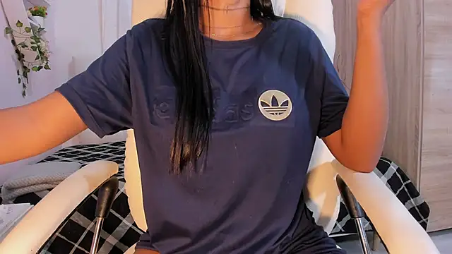 Emma lorense22 online show from 17, 10, 2025