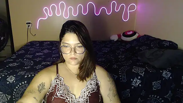 GoddessChaar online show from 4, 12, 2025