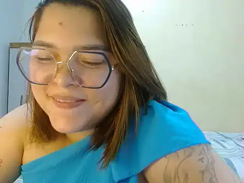 GoddessChaar online show from 3, 3, 2025