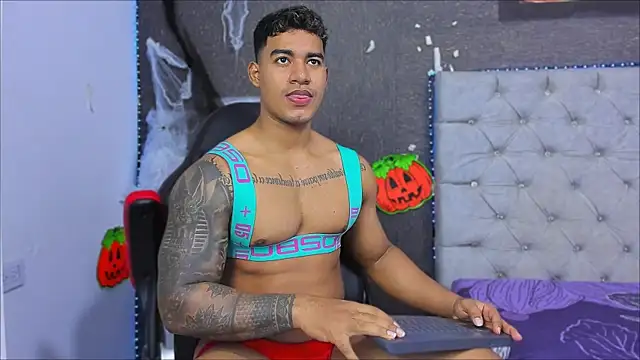 luigi hot  online show from 1, 11, 2025