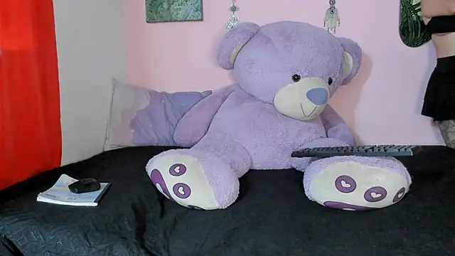 Maddy Jhonsson online show from 10, 3, 2026