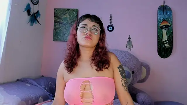 Maddy Jhonsson online show from 12, 5, 2026