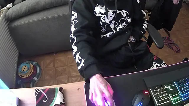 Snapshot of DerGeileLoveboy chatting on 17, 10, 2025 DerGeileLoveboy online show from 17, 10, 2025