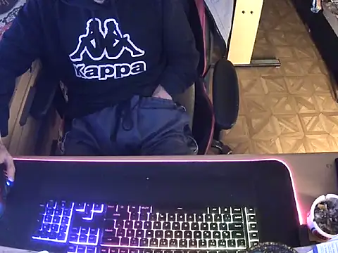 Snapshot of DerGeileLoveboy chatting on 19, 9, 2025 DerGeileLoveboy online show from 19, 9, 2025