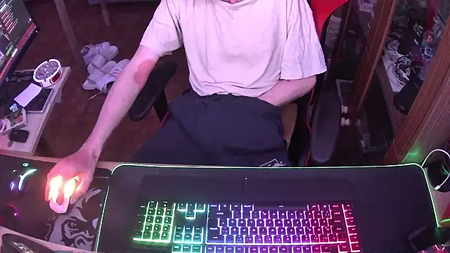 Snapshot of DerGeileLoveboy chatting on 10, 3, 2025 DerGeileLoveboy online show from 10, 3, 2025