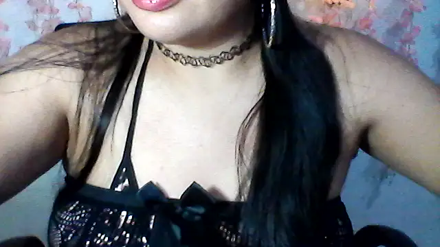 Snapshot of shashel5 chatting on 30, 10, 2025 shashel5 online show from 30, 10, 2025