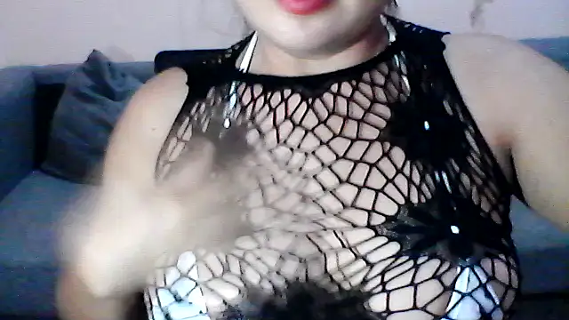 Snapshot of shashel5 chatting on 15, 7, 2026 shashel5 online show from 15, 7, 2026