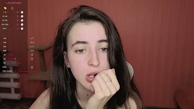 Snapshot of reaiss chatting on 11, 10, 2025 reaiss online show from 11, 10, 2025