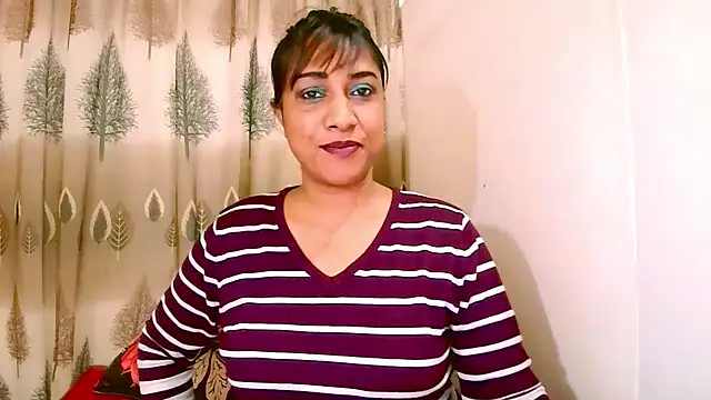 Snapshot of Indian_Erotic69 chatting on 14, 7, 2026 Indian Erotic69 online show from 14, 7, 2026