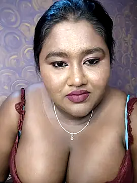 horny diana online show from 19, 6, 2026