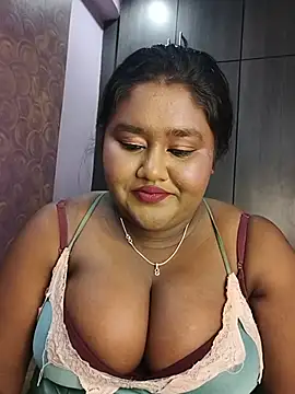 horny diana online show from 11, 7, 2026
