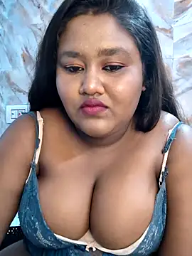 horny diana online show from 19, 4, 2026