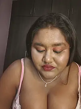 horny diana online show from 8, 7, 2026