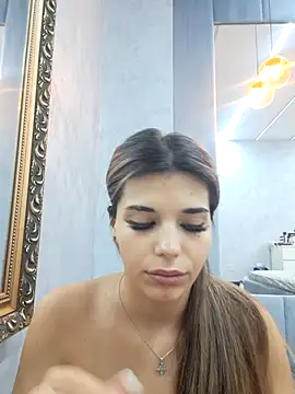 Snapshot of Bella_Posh chatting on 27, 10, 2025 Bella Posh online show from 27, 10, 2025