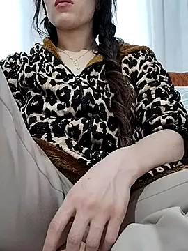 BUSE8821 online show from 29, 11, 2025