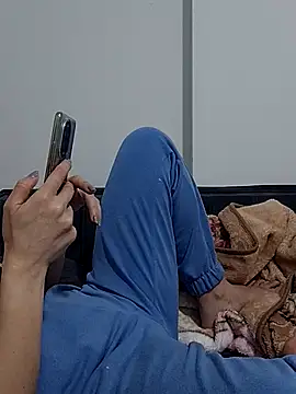 BUSE8821 online show from 30, 10, 2025