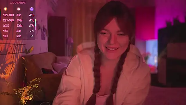 CherryRed Girl online show from 22, 2, 2026