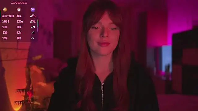 CherryRed Girl online show from 25, 3, 2026