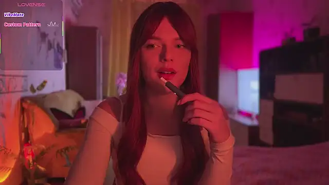 CherryRed Girl online show from 2, 3, 2026