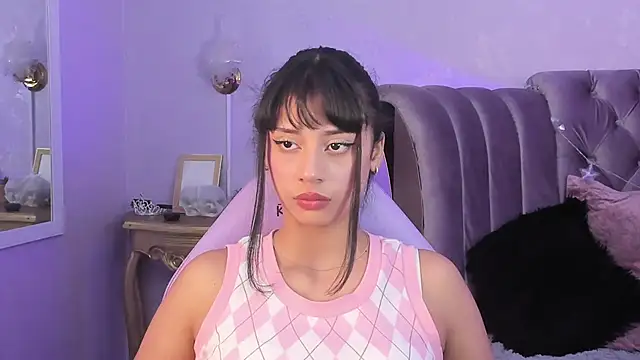 Snapshot of Seren_Bleck chatting on 31, 10, 2025 Seren Bleck online show from 31, 10, 2025