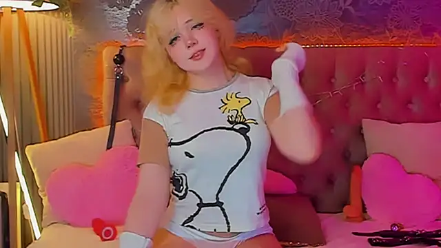 EmilyAngells online show from 21, 4, 2026