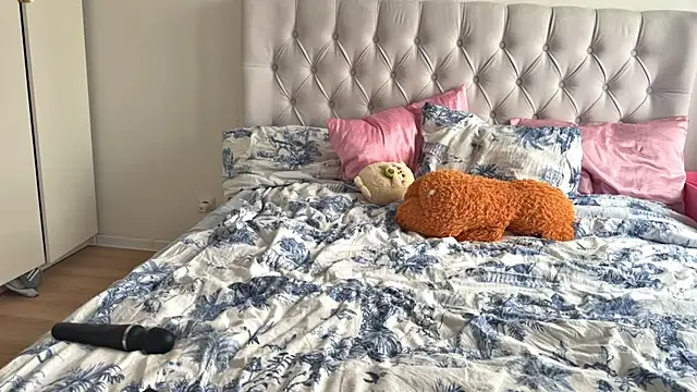  BunnyDollStella  online show from 2, 4, 2026