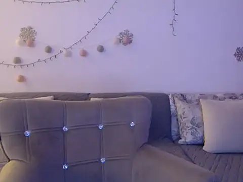 YourfantasyGiuly online show from 26, 6, 2026