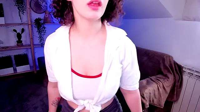 CurlyVixen online show from 17, 3, 2025