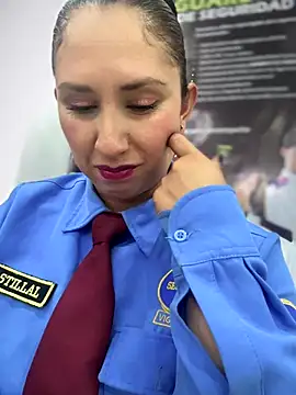 Megan-01- online show from 27, 11, 2025