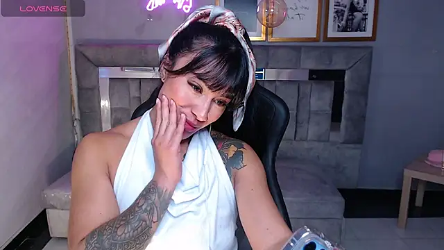 Snapshot of Isabella_Collen_v chatting on 15, 10, 2025 Isabella Collen v online show from 15, 10, 2025