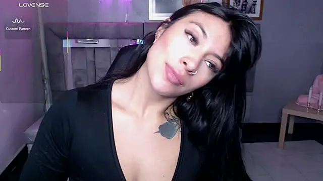 Snapshot of Isabella_Collen_v chatting on 8, 10, 2025 Isabella Collen v online show from 8, 10, 2025