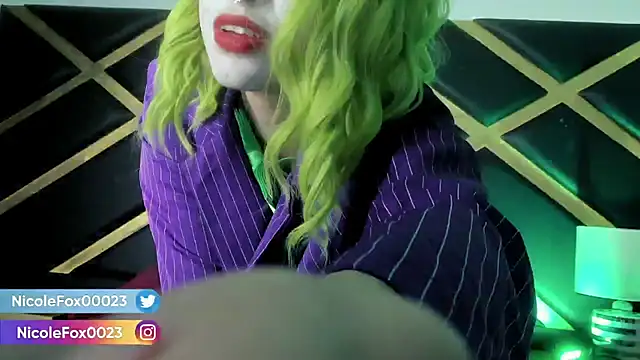 NicoleFox23  online show from 29, 10, 2025