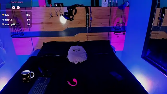 ChloeAllennn online show from 9, 3, 2026