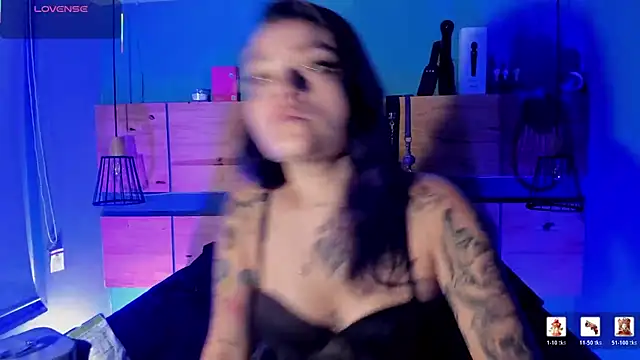 ChloeAllennn online show from 19, 3, 2026