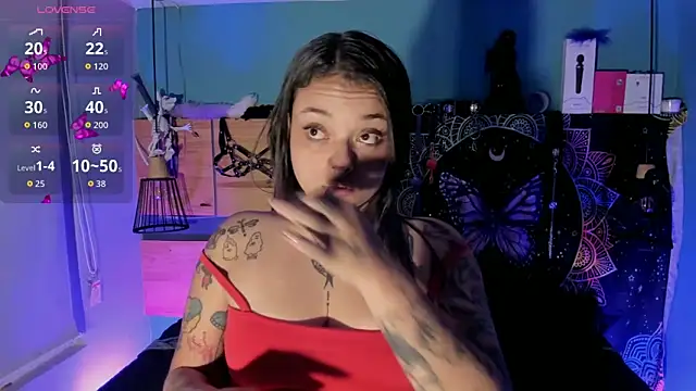 ChloeAllennn online show from 24, 5, 2026