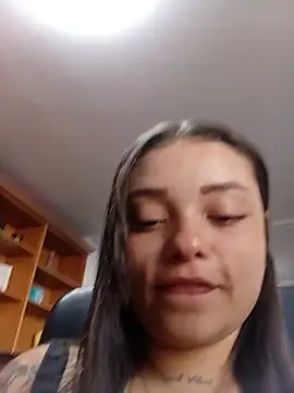 ChloeAllennn online show from 15, 5, 2026