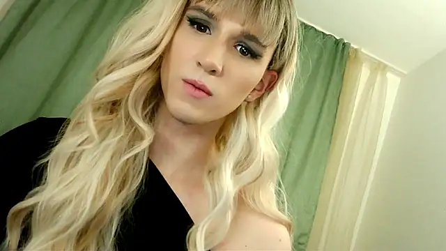 Snapshot of hellenspellman chatting on 6, 3, 2025 hellenspellman online show from 6, 3, 2025