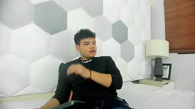 Axel Forte online show from 15, 4, 2026