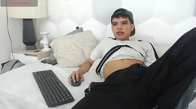 Axel Forte online show from 3, 3, 2025