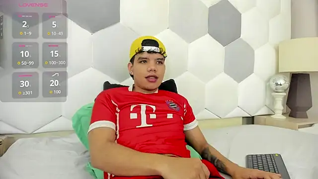 Axel Forte online show from 25, 10, 2025