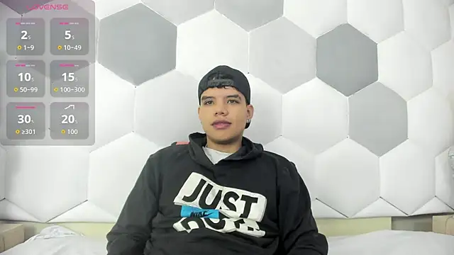 Axel Forte online show from 10, 10, 2025