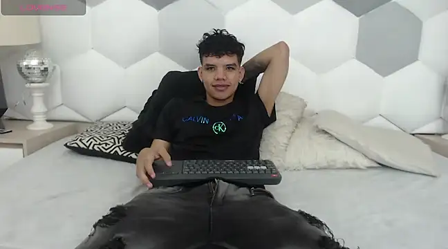 Axel Forte online show from 27, 2, 2025